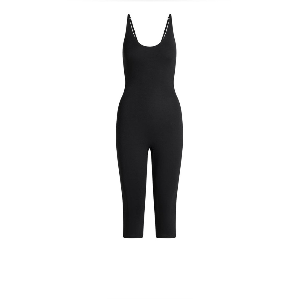 SKIMS® SMOOTH LAYERS CAPRI CATSUIT - BLACK - M - Picture 3 of 3
